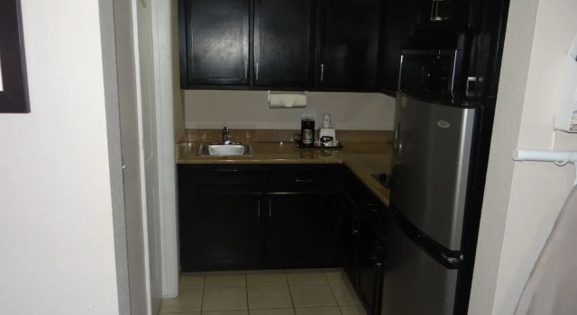 Номер Business Crystal Inn - Garth Rd