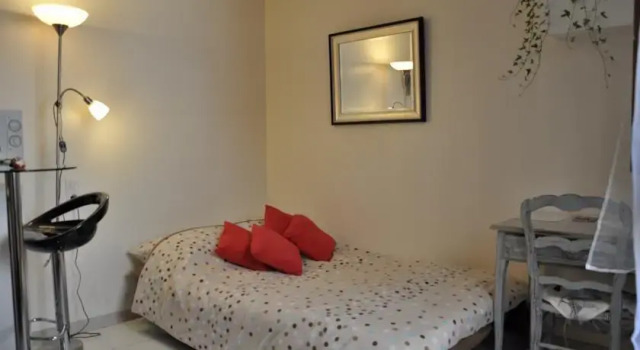 Au Petit Muguet, Забронировать Апартаменты/квартира Авиньон ViaRhona