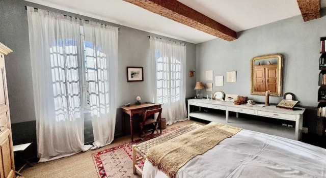 Elegant Bastide Near Aix With Pool, Rezerwuj Apartament Aix-en-Provence Carros