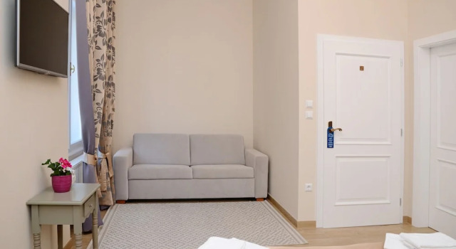 Flowers Apartments & Rooms, Забронировать Апартаменты/квартира Апартаменты Загреба, рядом с Zagreb Stone Gate, Апартаменты/квартира