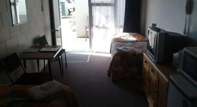 Standard Doppel Studio Feilding Motel