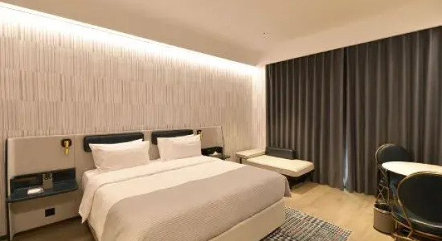 Семейный люкс Wanda Moments, Pingdingshan Lushan