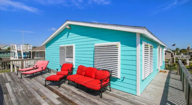 The Wooden Fin by Ryson Vacation Rentals