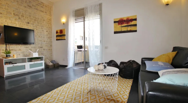 Designer Apt Great Location Hilton beach, Забронировать Апартаменты/квартира Апартаменты Тель-Авива, рядом с Парк независимости, Апартаменты/квартира