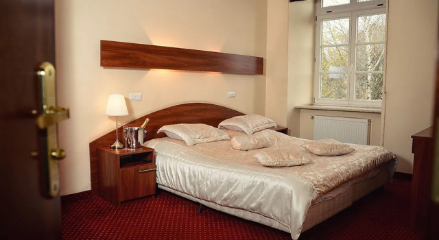 Hotel Zamkowy, Varaa Hotelli Wałbrzych Ala-Sleesia