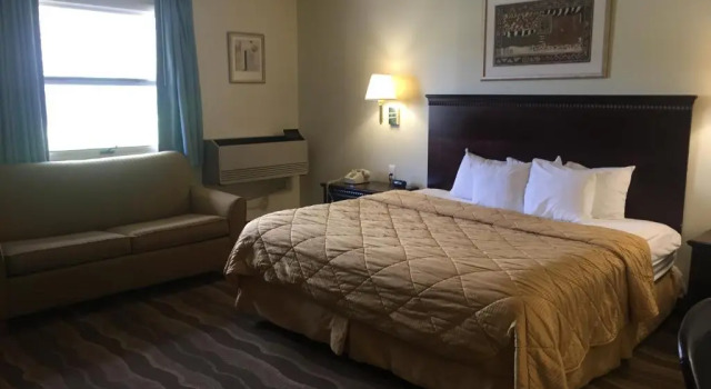 Номер Standard Budget Inn - Farmington