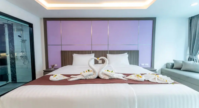 The Proud Hotel Pattaya - SHA Certified, Забронировать Отель Отели Северной Паттайя с завтраком, рядом с Ювелирный магазин World Gems Collection, Завтраки