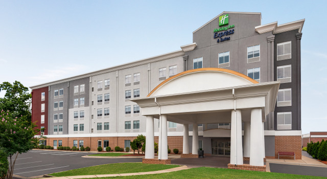 Holiday Inn Express Hotel & Suites Fredericksburg by IHG, Забронировать Отель Отели Виргиния 3 звезды, 3*