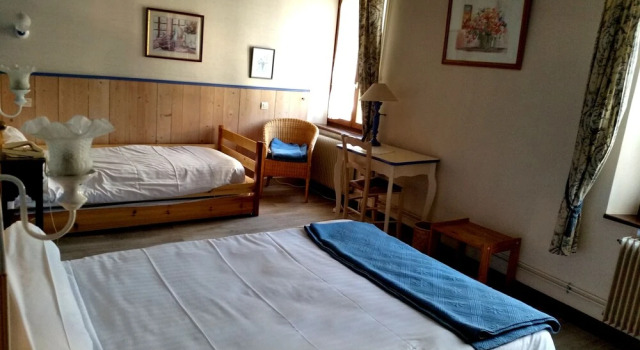 Номер Standard Hôtel Aux Deux Clefs