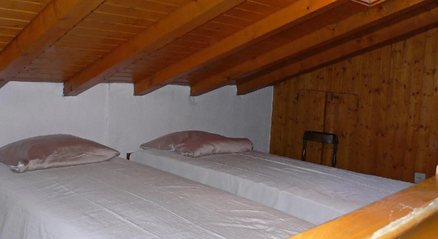 Lara 6 - One Bedroom, Prenota Hotel Hotel a Canton Vallese con parcheggio, Parcheggio