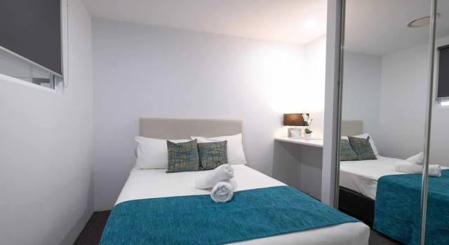 Номер Standard с 3 комнатами с балконом и с видом на город Circle on Cavil Holidays Gold Coast