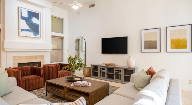 Ambrosia by Avantstay 7 BR Oasis w/ Pool & Outdoor Bar, Book Feriehus Desert View Scottsdale