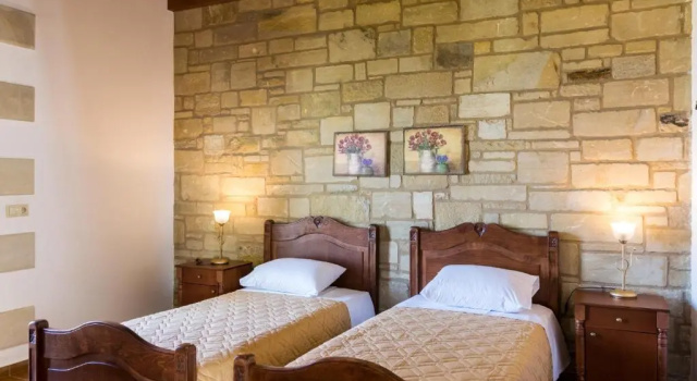 Fotini Traditional Villas
