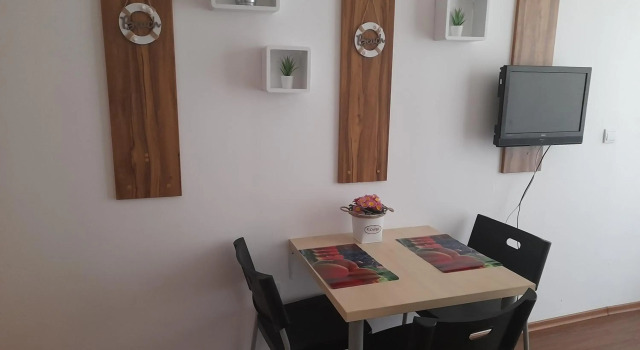 Private Apartment in Marina Cape QUIET AND RELAX complex 33 8, Забронировать Апартаменты/квартира Отели области Бургас с бассейном, Бассейн