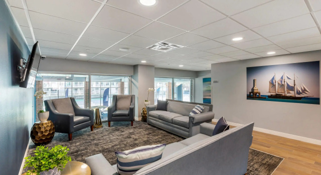 The Harborview on Lake Michigan, Ascend Hotel Collection, Book Hotel Port Washington Wisconsin