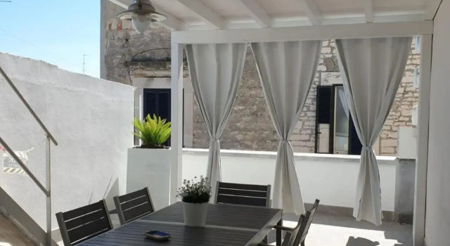 Suite Sui Tetti, Buchen Sie Hotel Bari Metropolitanstadt Bari