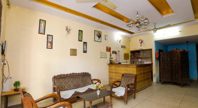 Hotel New Bakshi House, Buchen Sie Hotel Agra Uttar Pradesh