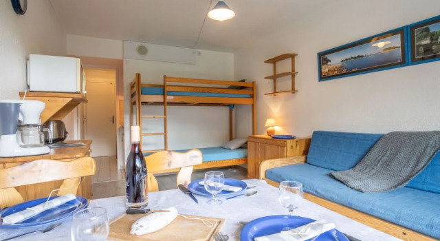 Soyouz Vanguard 34485, Book Hotel Hoteller i Rhône-Alps med pool, Swimmingpool