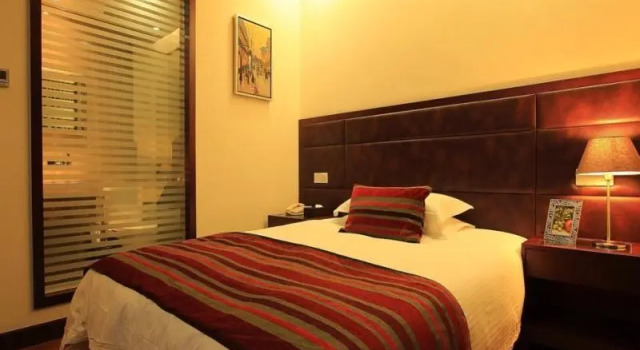 Двухместный номер Standard GreenTree Inn Jiangsu Nantong Qidong Middle Heping Road Business Hotel