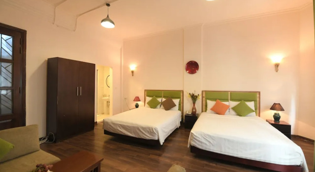 Четырёхместный семейный номер Standard Hanoi Royal Hotel & Travel Old Quarter
