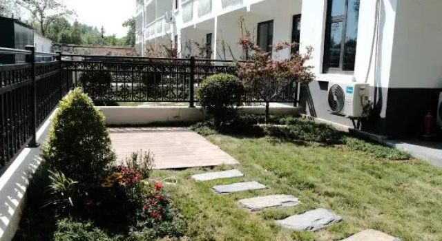 Люкс с 2 комнатами Jimeng Yunjv Homestay Hotel (Qingzhou Museum Fangongting Park)