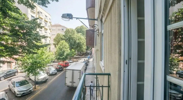 Апартаменты Campo Pequeno 3 Bedroom Apartment