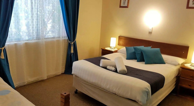 Murray Gardens Country Cottages & Motel, Book Motel Hoteller i Stanthorpe med pool, Swimmingpool