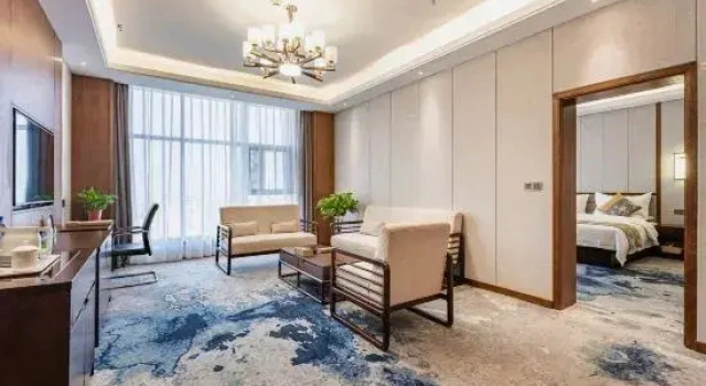 Двухместный люкс Business Jindou International Hotel