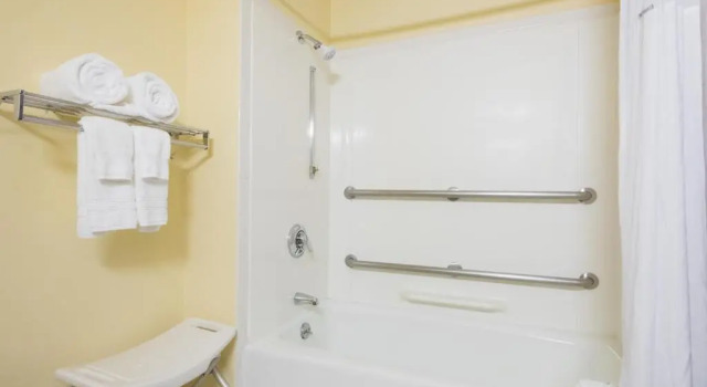 Номер Standard Days Inn Greenfield