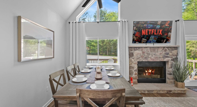 Near Jfbb With Private Hot Tub and Game Room, Buchen Sie Ferienhaus Albrightsville 