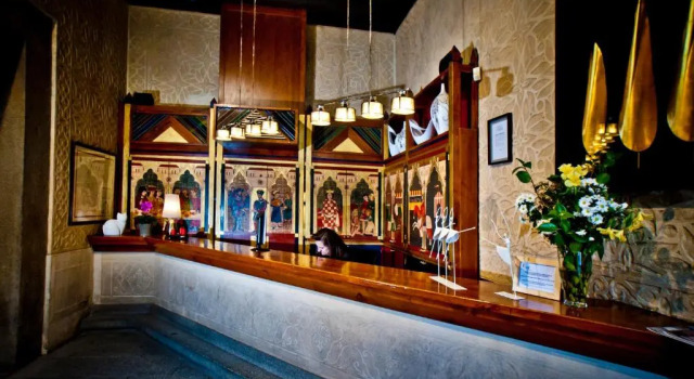 Полулюкс Hotel Condes de Castilla