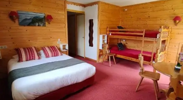 Номер Standard Logis Hotel Les Playes