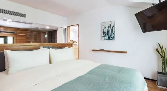 Люкс с 2 комнатами Shiyi Holiday Hotel
