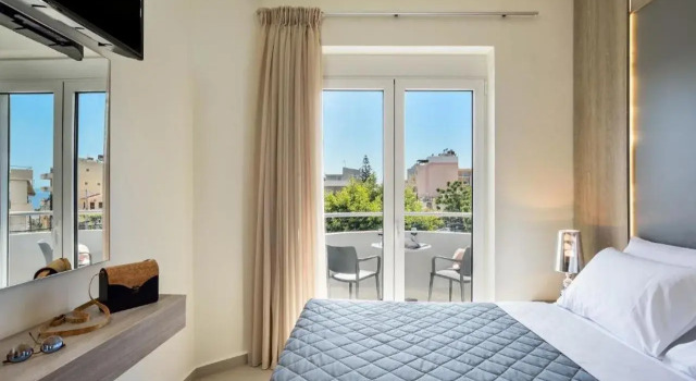 Elia Residences