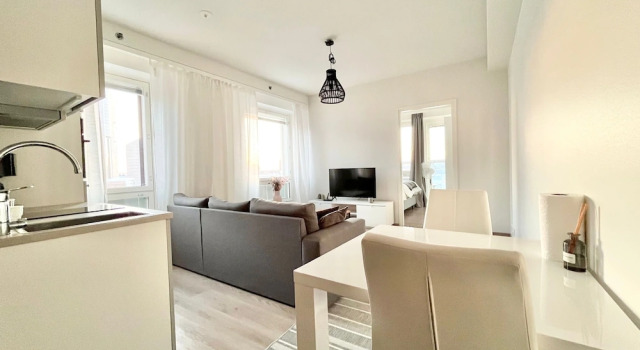 City Home Finland 2h Suite, Забронировать Отель Отели Тампере 3 звезды, рядом с Plevna Movie Theater Complex, 3*