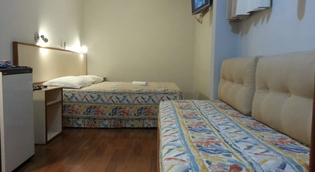Трёхместный номер Deluxe Hotel Bramig