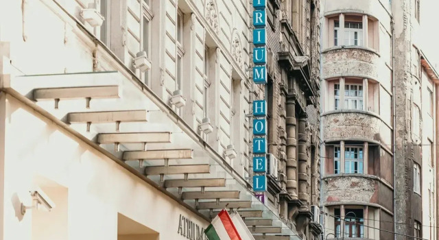 Atrium Hotel by Mellow Mood Hotels