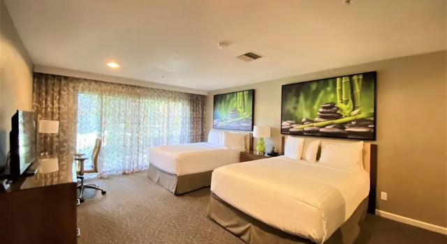 Четырёхместный номер Standard The Creekside Inn