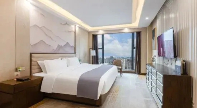Двухместный люкс Executive Chongqing Tongcheng Zhiguang Hotel (Tongnan Branch)