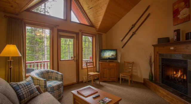 Люкс с балконом Paradise Lodge and Bungalows