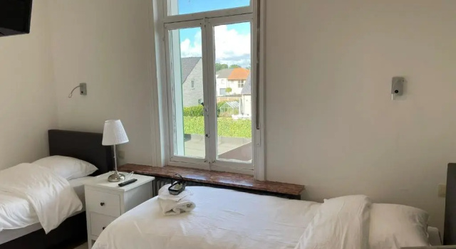 B&B The White House, Buchen Sie Bed & Breakfast Wielsbeke Westflandern