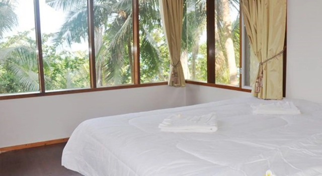 AmaresA Resort & Skybar