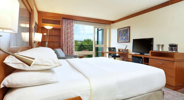 Двухместный номер Executive Floor Hilton Trinidad & Conference Centre