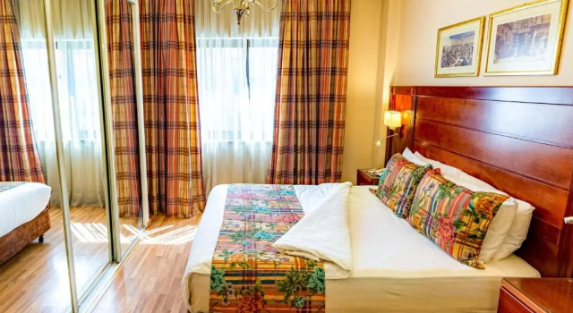 Люкс Luxury Comfort Hotel Suites