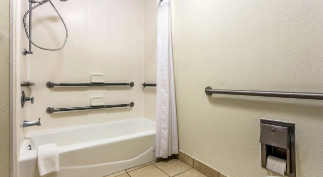 Двухместный номер Standard Quality Inn Walterboro I-95
