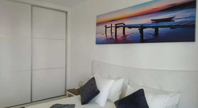 Apartment Namaste- Amazing sea view infinite pool - good Wifi - smart tv, Prenota Appartamento Teguise 