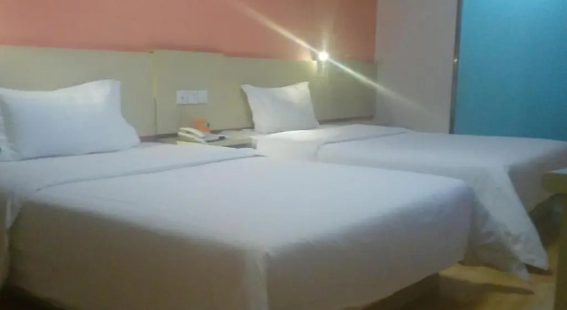 Номер Business 7Days Inn Lanzhou West Railway Station