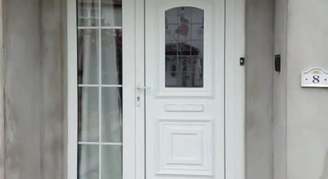Laurelbrook Townhouse, Забронировать Дом для отпуска Марафелт Lough Neagh