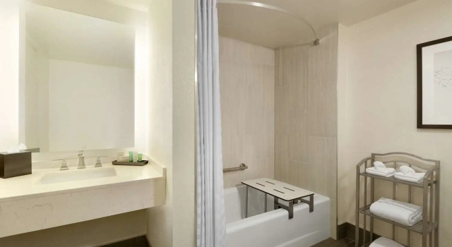 Номер Standard Hilton Greenville