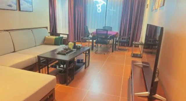 Люкс James Joyce Hotel (Korla Kongque River Railway Station Branch)